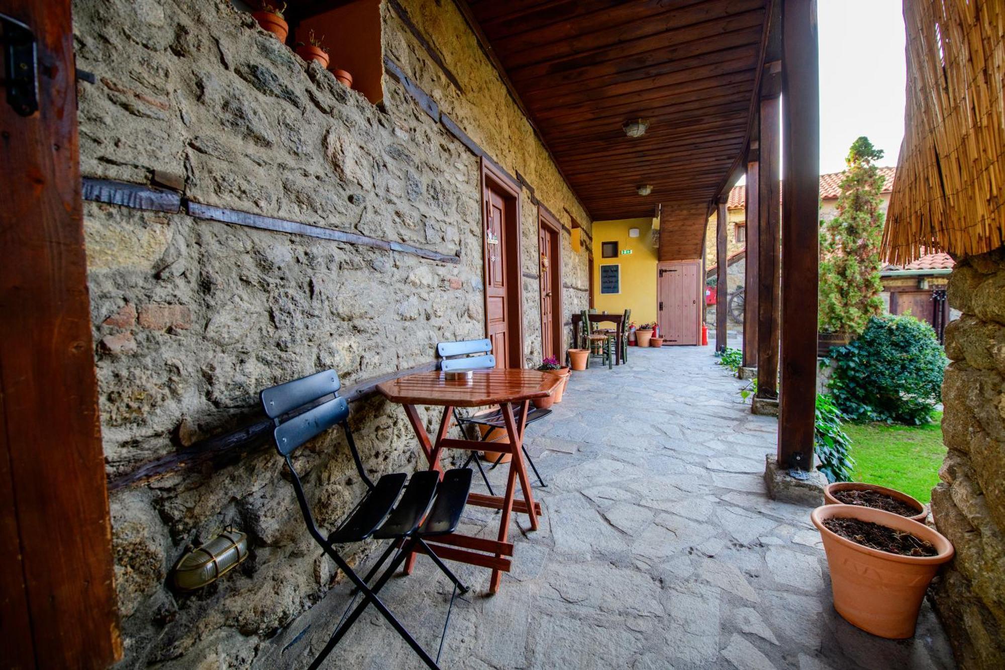 Agios Germanos Hotel Exterior foto